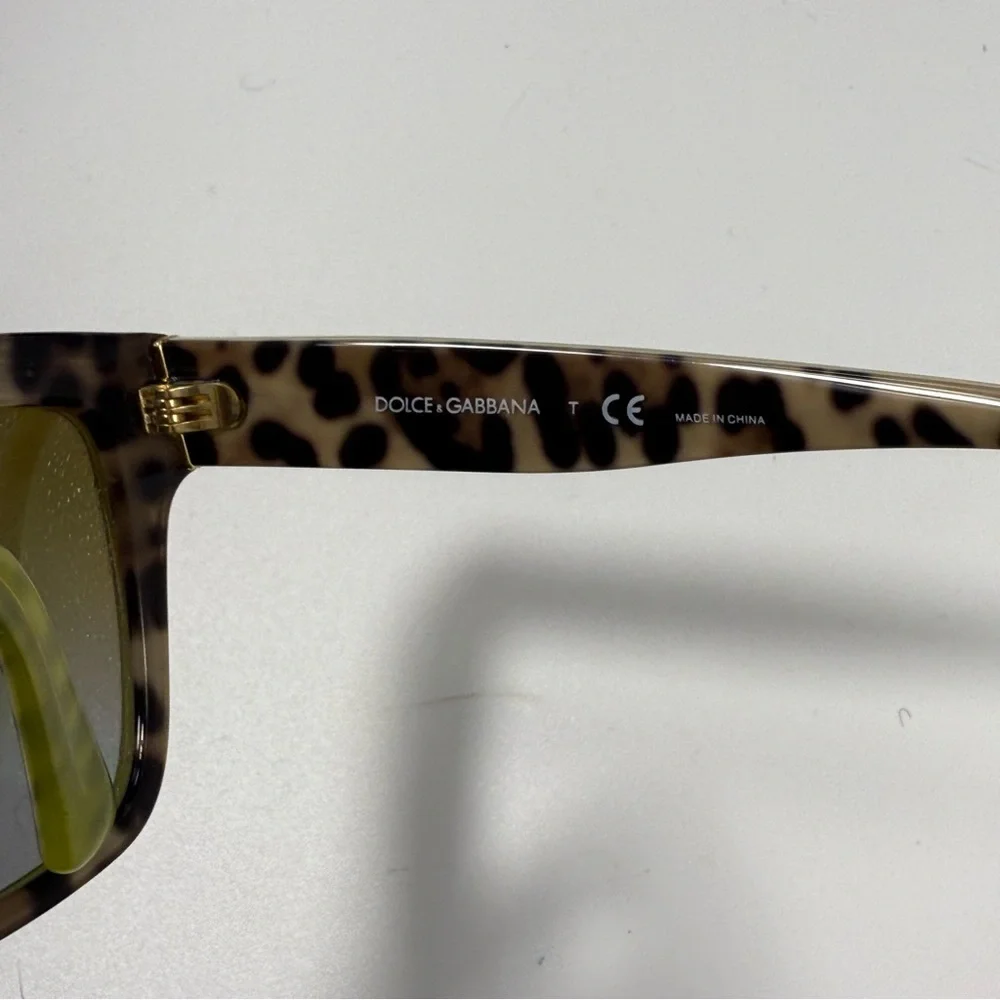 Dolce & Gabbana large square sunglasses leopard  DG4234 2884 2L 57 18 140 2N